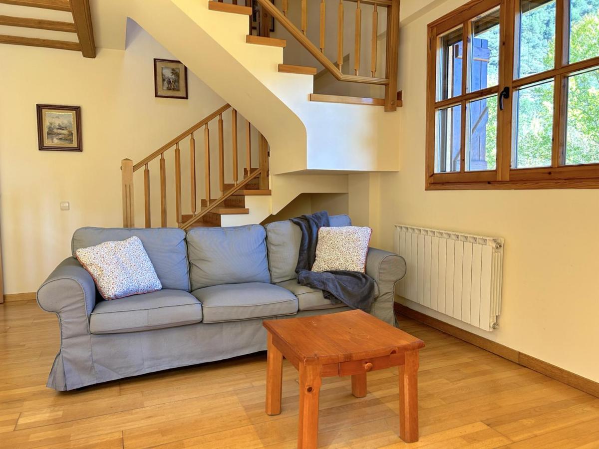Duplex Familiar I De Muntanya A Escalo By Rural D'Aneu Appartement Buitenkant foto