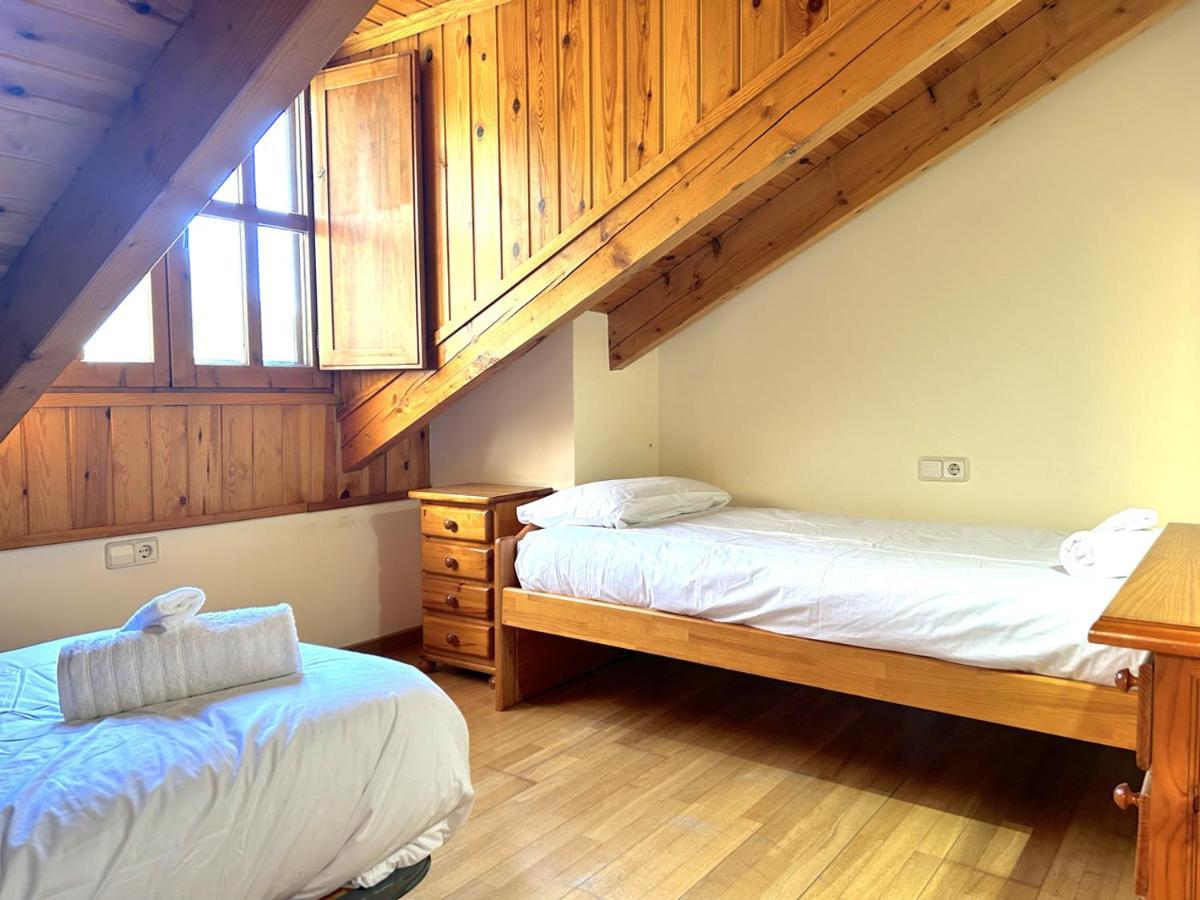 Duplex Familiar I De Muntanya A Escalo By Rural D'Aneu Appartement Buitenkant foto